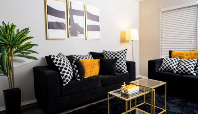 Stylish 1-bedroom apartment in charming Arlington near ATT Stadium