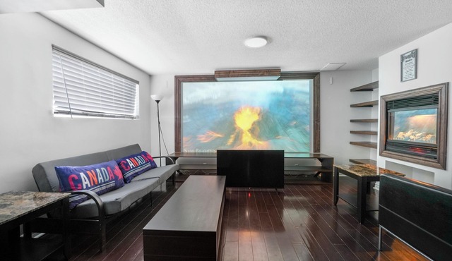 Stylish 1 bedroom basement unit with renovated bathroom & in-suit Jacuzzi.