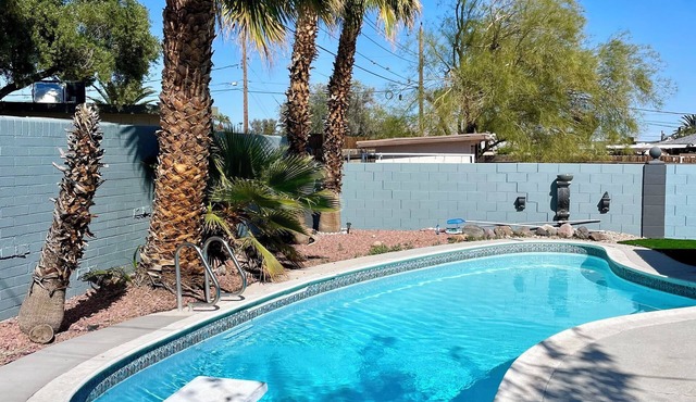 Stylish 1BR/1BA with private entry, parking, and access to a beautiful pool.