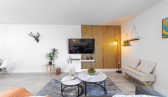 Stylish 1BR Loft in the heart of Aventura