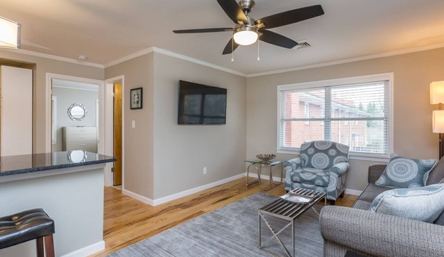 Stylish 1BR Near Downtown & WFU Hospital