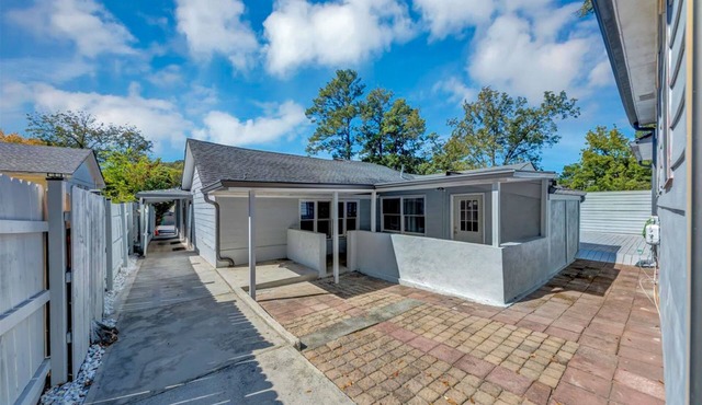 Stylish 1BR suite with private entry & modern comforts near Buckhead