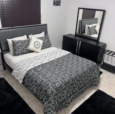 Stylish 1BR w Free Parking, near Wynwood & DT