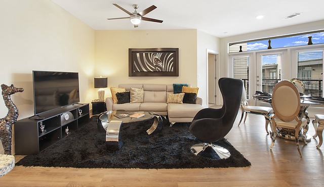 Stylish 2.2 near DT Fort Worth Dickies Arena & The Stockyards