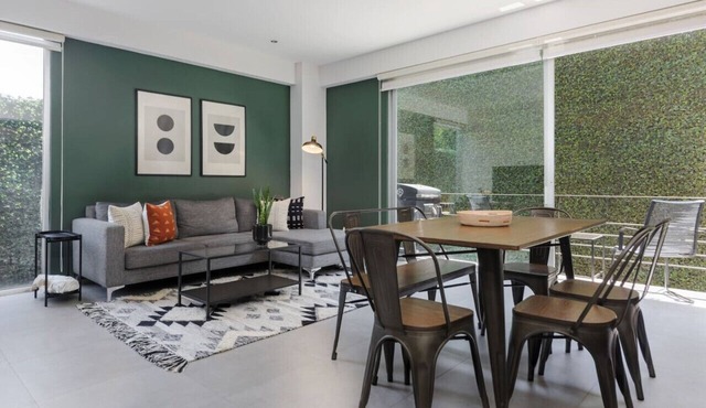 Stylish 2-Bdr Haven with Relaxing Balcony