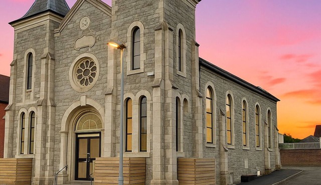 Stylish 2-Bed Apartment in a Beautiful Converted Church