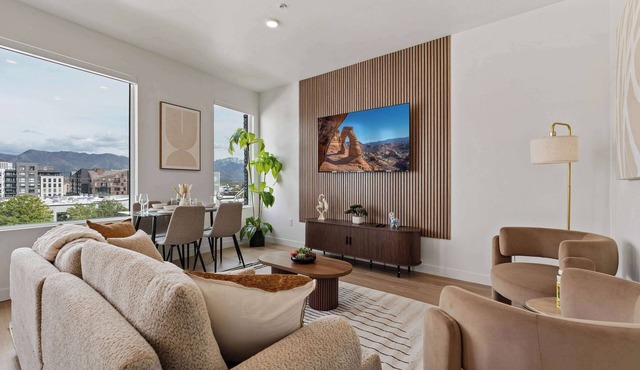 Stylish 2-Bedroom, 2-Bath Salt Lake City Apartment with Balcony