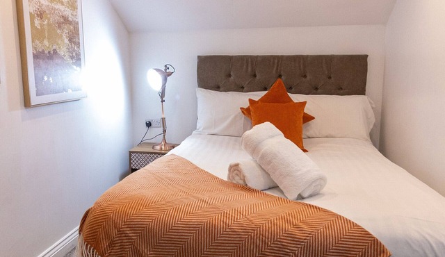 Stylish 2-Bedroom Apartment for 6 Guest