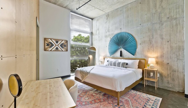 Stylish 2 Bedroom in the Gulch