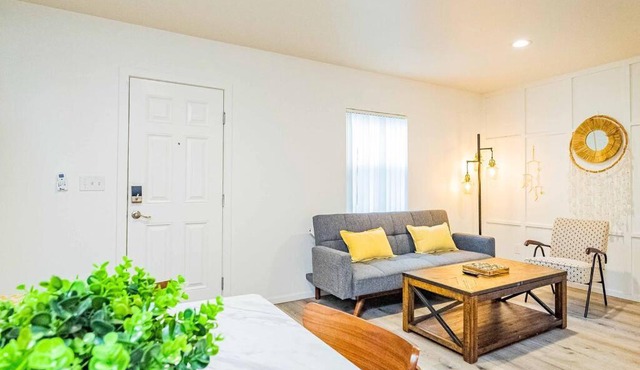 Stylish 2B2B country style house