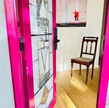 Stylish 2BR Family-Friendly Retreat 4Guests Doncaster Westfield