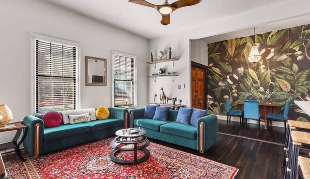Stylish 2BR | Garden District | Historic Luxury