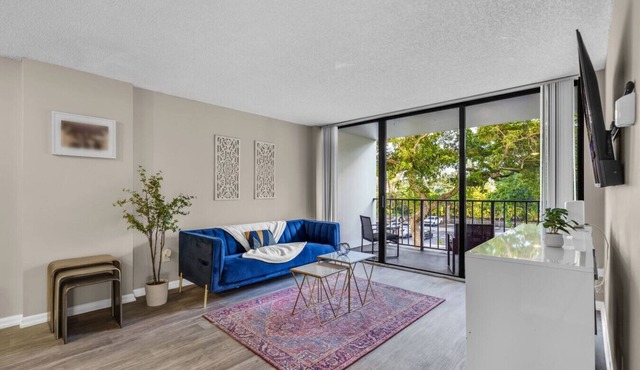 Stylish 2BR in North Miami Close to Aventura Mall