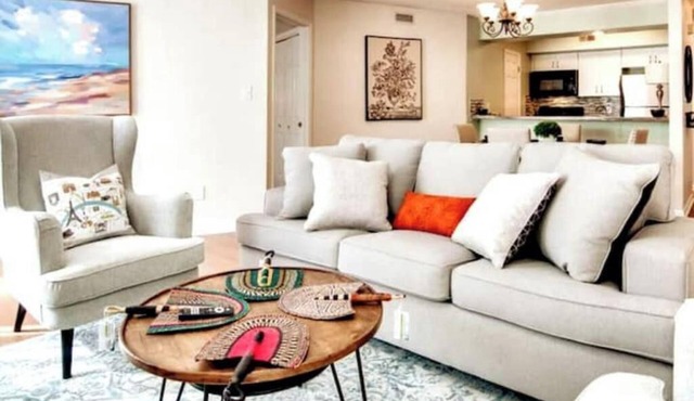 Stylish 2BR2BA 1.5 mi to Masters