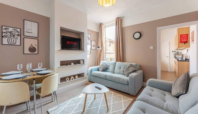 Stylish 3-Bed House near NEC - HS2 - BHX Airport