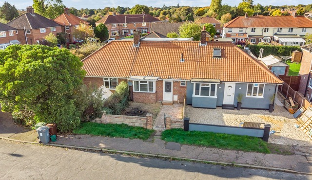 Stylish 3 Bedr house in a Norwich with all amenities and short walk to the city centre