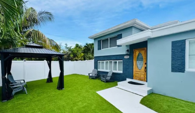 Stylish 3-Bedroom Fort Lauderdale Home/Wi-Fi, A/C & 5–10 Min from Airport!