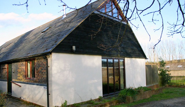 Stylish 3 bedroom rural cottage on conservation farm
