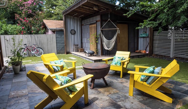 Stylish 3 BR Home on Beltline w/private office & fenced private courtyard