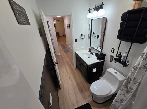 Stylish 3bd 2bath home