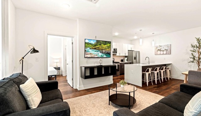 Stylish 3BD | Sleeps 8| Northern Liberties