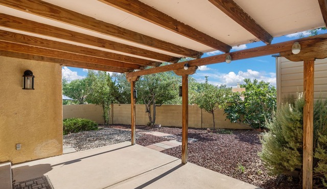 Stylish 3BR Albuquerque Home in a great location. Private, Calm, & Comfortable.