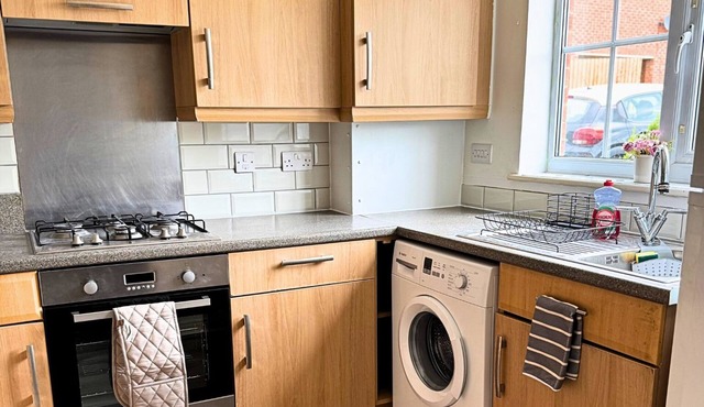 Stylish 3BR Home | Garden + Wi-Fi + Parking – Perfect for Work or Family