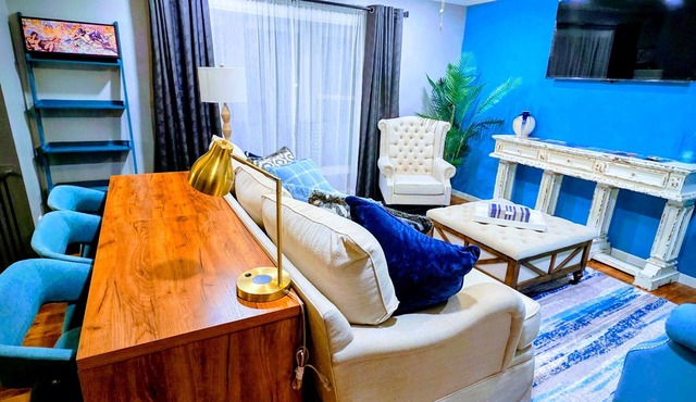 Stylish 3BR Home in Omaha, Comfort Awaits You!