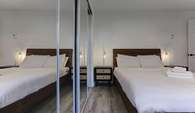 Stylish 3BR in the heart of Downtown Montreal