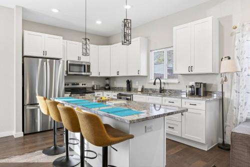 Stylish 3BR Near Fountain Square-Downtown Indy