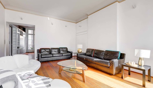 Stylish 3BR Retreat in the Heart of Le Marais