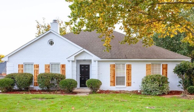 Stylish 3BR Stay | High-Speed WiFi