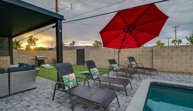 Stylish 4 Bdrm Near ASU and Old Town Scottsdale!