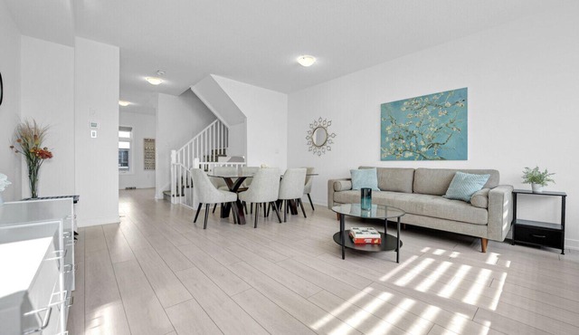 Stylish 4-Bed Home with Backyard in Prime Location
