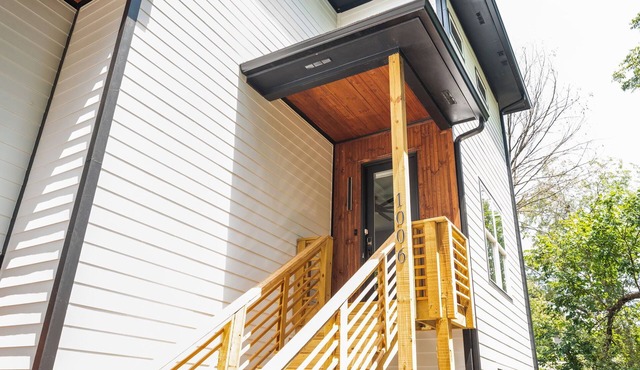 Stylish 4BD/3.5BA Summerhill Getaway Near Beltline