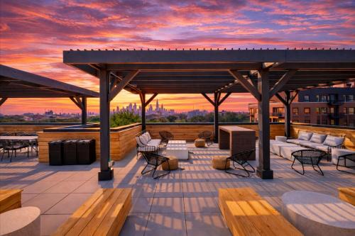 Stylish 4BR South Loop Stay Near McCormick Plaza