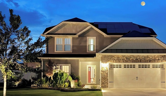 Stylish 4BR Ultra Quiet Home Raleigh - Work-Ready, All-Inclusive