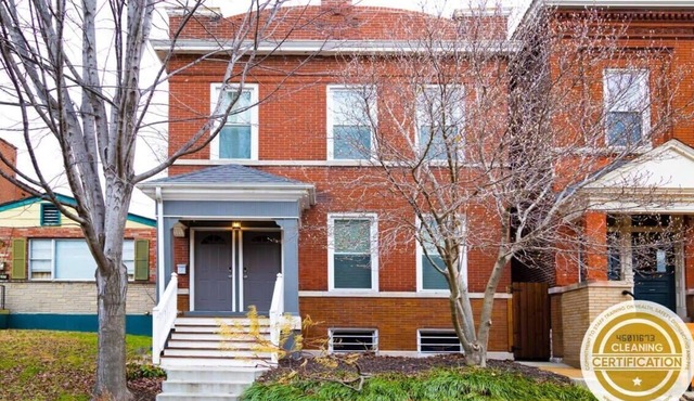 Stylish 4BR w/Office, Deck, Gardens/ABODEbucks