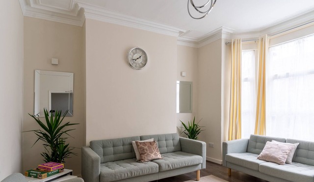 Stylish 5-Bed Home with Gym and Cinema Room