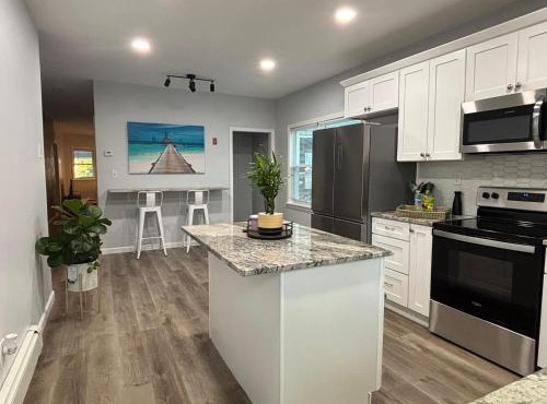 Stylish 5 bedroom near Downtown Providence & Providence College