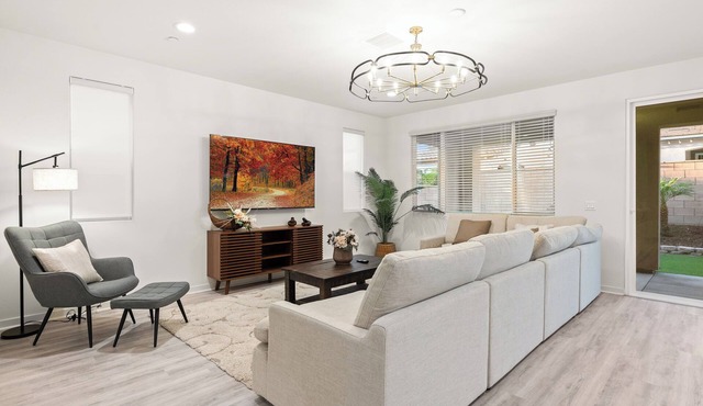 Stylish 6BR/8Beds/4 King Beds/3 TVs/Game Console