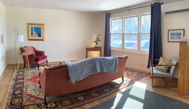 Stylish and charming place to relax, central to many of PEI’s best attractions.