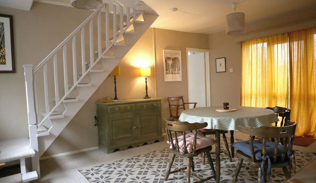 Stylish and comfy cottage conveniently located between Abergavenny and Hereford
