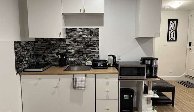 Stylish and Lux Suite on Luxor, Riverview, NB