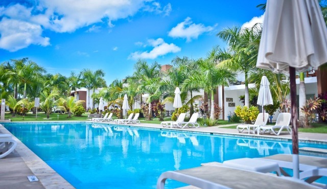 Stylish and modern villa 2BR with pool view.