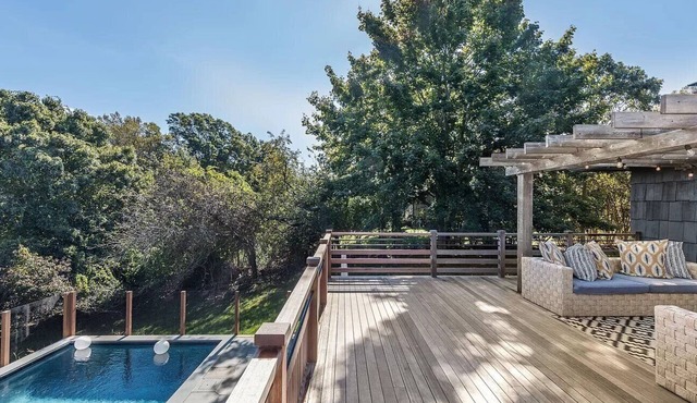 Stylish and Spacious Montauk Home with Private Pool, Eclectic Design, Total.