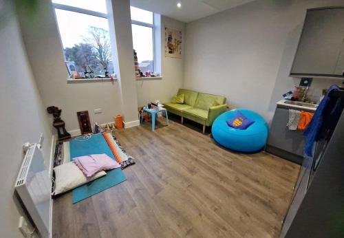 Stylish and spacious new flat