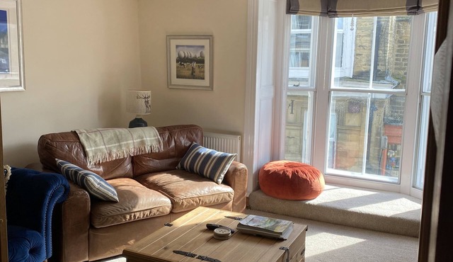 Stylish Apartment with Roof Terrace