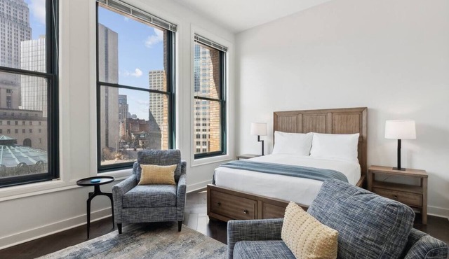 Stylish Apartment w/Full Kitchen & Laundry | Iconic Union Station – Downtown