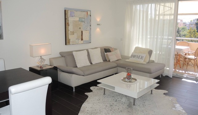 Stylish apartment with indoor pool in the heart of Ascona